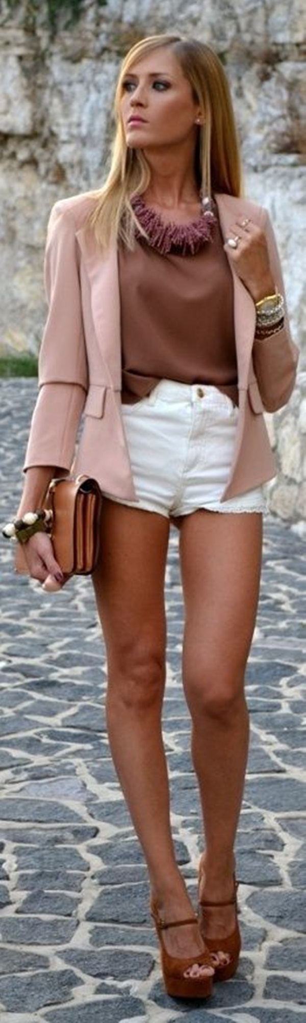 what to wear with high waisted shorts (4)