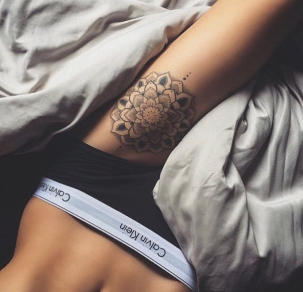 thigh-tattoo-ideas-37