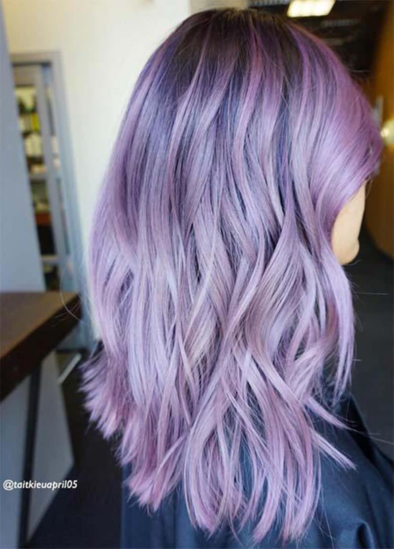 shoulder-length lavender hair